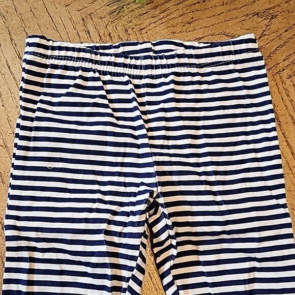 Navy and white stripe capri legging 4T - Picture 2 of 8